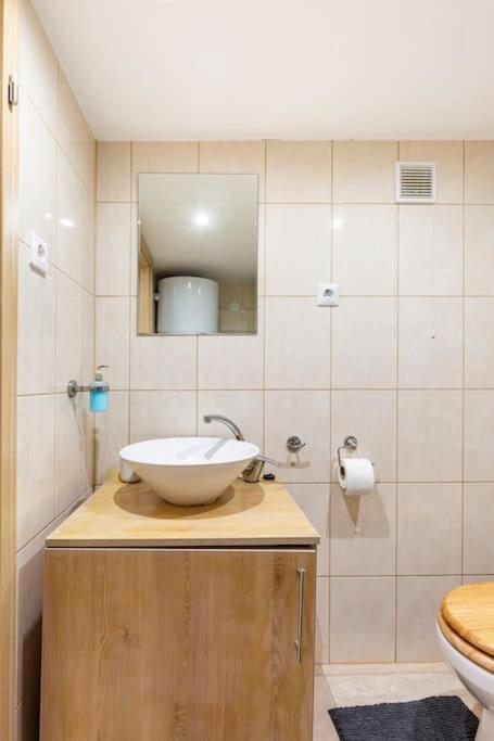 Apartmán Cosy Studio Close To The City Center *